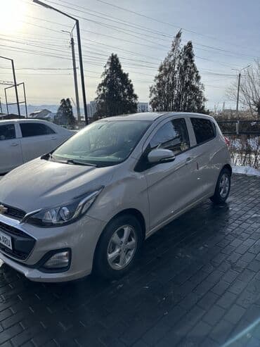 выкуп авто нексия: Chevrolet Spark: 2019 г., 1 л, Автомат, Бензин, Хэтчбэк — 3