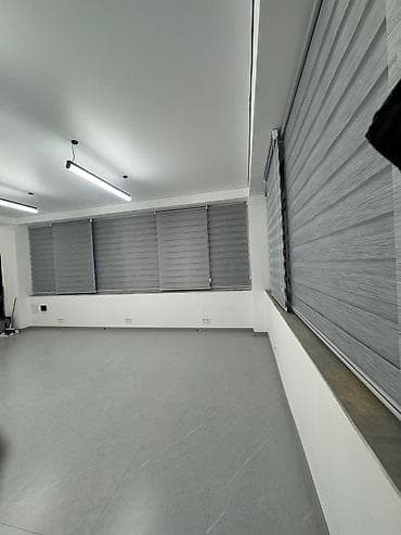 офисы в бишкеке: Аренда офисов, 44 м², В жилом комплексе, 1 линия, С отдельным входом, С отдельным сан узлом — 3
