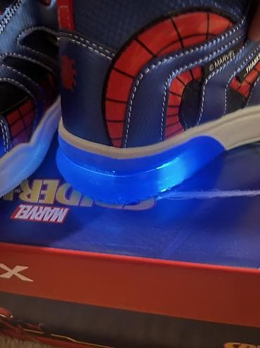 geox: GEOX X MARVEL Сине-красные высокие кроссовки Человека-паука Цена — 7