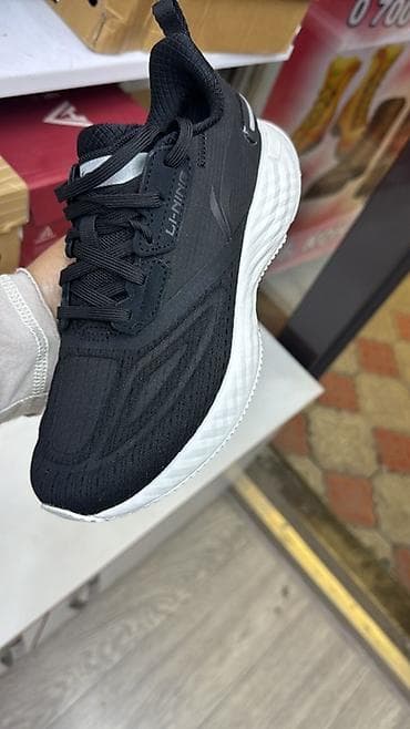 Личные вещи: Кроссовки Li-Ning, женские подростковые черные, белые - — 8