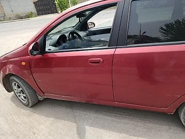 Продажа авто: Chevrolet Aveo: 2005 г., Механика, Хэтчбэк — 8