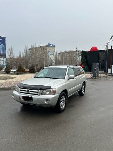 Toyota Highlander: 2005 г., 3.3 л, Автомат, Бензиновая, Внедорожник