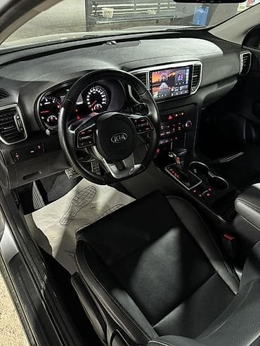 Продажа авто: Kia Sportage: 2021 г., 2 л, Автомат, Дизель, Кроссовер — 9