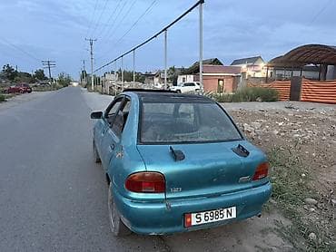 1992: Mazda 121: 1992 г., Механика, Бензин, Седан — 3