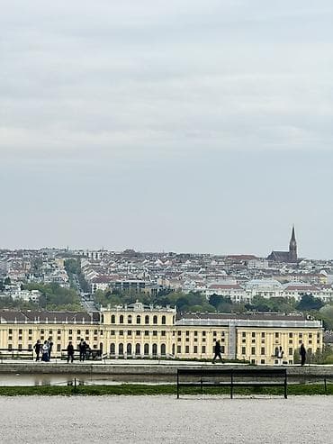 Требуется учитель для курса немецкого и Английского языка в Бишкеке