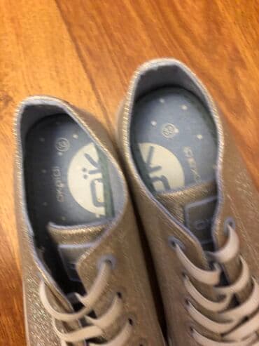 фирменные кеды: Кеды для девочек. Фирма французская Okaidi. В хорошем состоянии — 3