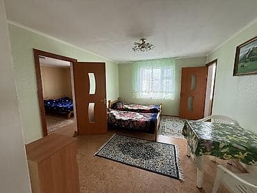 кирпичный дом: Продается гостевой дом в Чолпон-Ате, Иссык-Куль. Действующий — 4