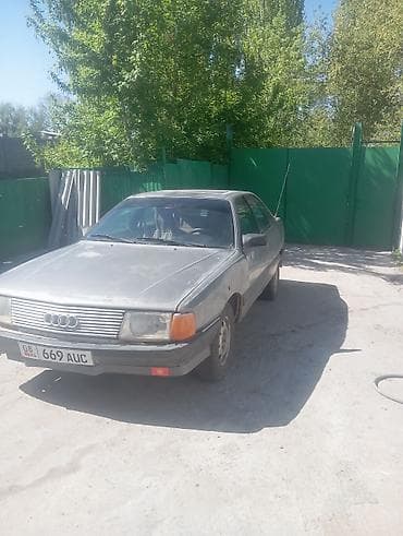 Audi 100: 1989 г., Ручные, Бензин, Седан