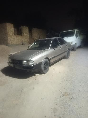 mtz 80: Audi 80: 1987 г., 1.8 л, Механика, Седан — 2