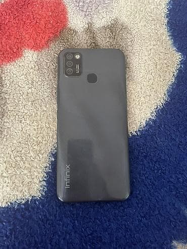 а 10 с: Infinix GT 10 Pro, Б/у, 64 ГБ, цвет - Черный — 1