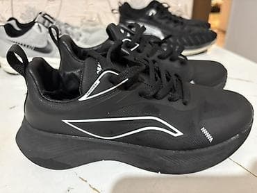 Босоножки, сандалии, шлепанцы: Мужские кроссовки, 34.5, 35, 35.5, Б/у, цвет - Черный, Самовывоз — 2