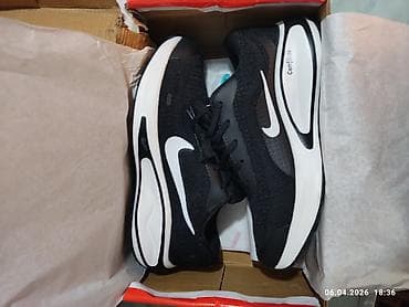 foot patch: Мужские кроссовки, 41, Nike, Новый, цвет - Черный — 2