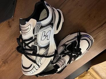 Мырзалардын бут кийими: Новая.Кроссовки в стиле dad-shoes, бело‑серебристые с черными — 7