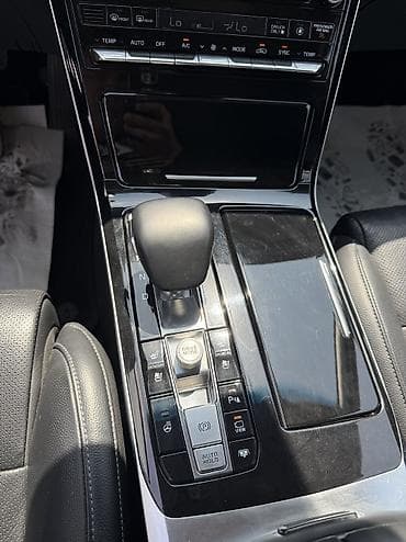 автозаводки: Kia K7: 2020 г., 2.4 л, Автомат, Гибрид, Седан — 10