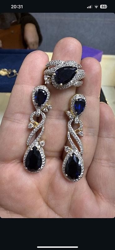 Атайын кийим: Золотые украшения 585 пробы. 1) Италия, серьги-пусеты/подвесы в стиле — 10