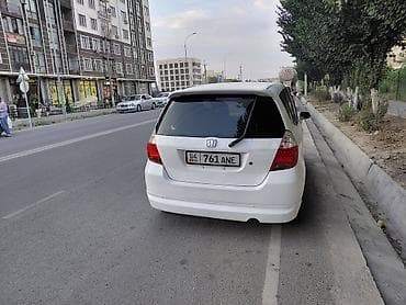 124 mers: Honda Fit: 2002 г., Хэтчбэк — 7