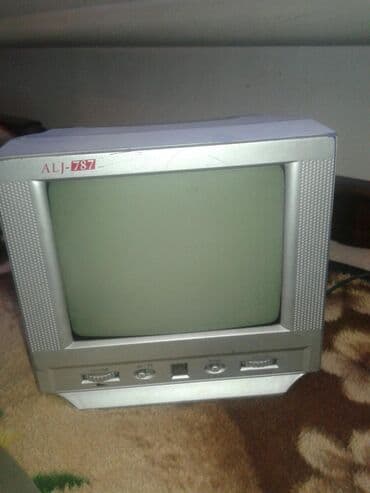 Маленкий телевизор