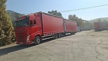 Тягач, Volvo, 2015 г., Тентованный