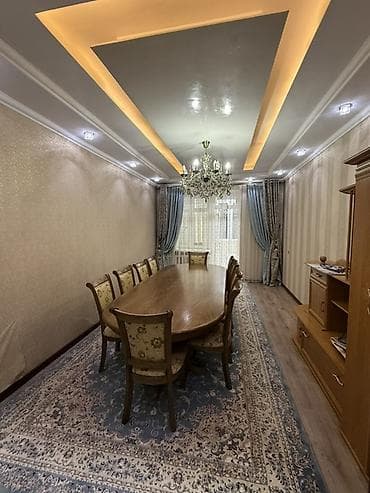 пуфики кресло: Стол и стул для зала, Б/у, Самовывоз, цвет - Коричневый — 1