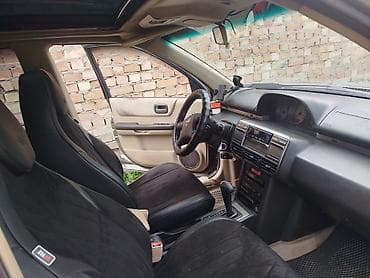 Nissan X-Trail: 2001 г., 2 л, Автомат, Бензин, Кроссовер — 6