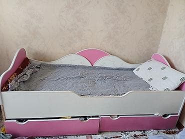 детские диванчики: Детский диван — 2