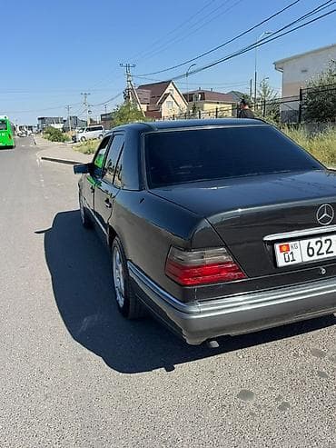 козырек 124: Mercedes-Benz W124: 1994 г., 2.8 л, Механика, Бензин, Седан — 4