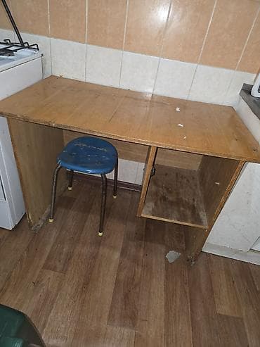 Отдам на дрова столы,2 штуки — 1