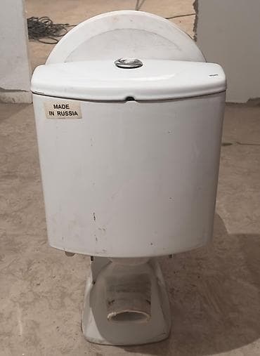 цистерна бочка: Унитаз Напольный, Б/у, Материал: Фаянс — 3