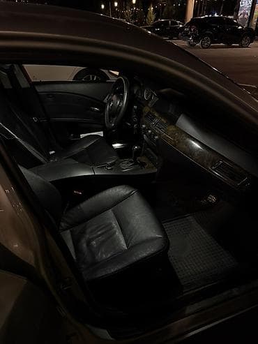 byd yuan plus: BMW 5 series: 2004 г., Седан — 6