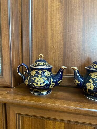 часы жогорку кенеш: 1 литр новый 1 сорт новый 2 шт 1600 с г Ош — 2