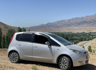 запчасти на опель вектра с: Mitsubishi Colt: 2003 г., 1.3 л, Вариатор, Бензиновая, Хэтчбэк — 3