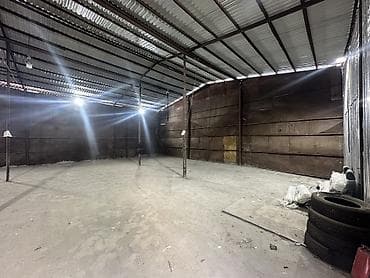 здаю склад: СДАЁТСЯ СКЛАД — 400 м² В ЦЕНТРЕ ГОРОДА Адрес: пересечение ул. Жибек — 2