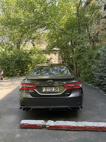 Транспорт: Toyota Camry: 2019 г., 2.5 л, Автомат, Бензин, Седан — 3