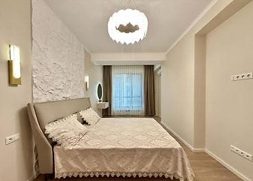 7 мкр: 2 комнаты, 82 м², Элитка, 7 этаж, Дизайнерский ремонт — 2