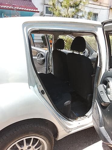 Транспорт: Toyota WiLL Cypha: 2003 г., 1.5 л, Автомат, Бензин, Хэтчбэк — 4