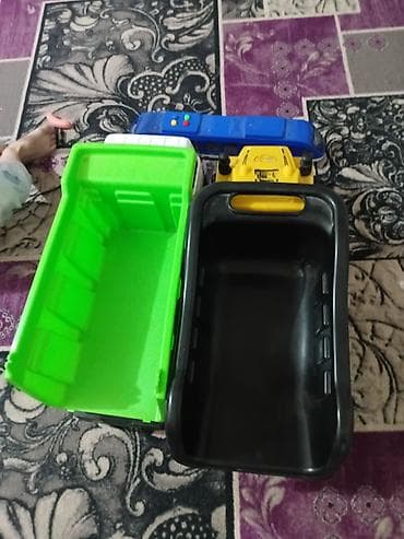 сколько стоит детские машины: Набор игрушечной техники: два самосвала и поезд - Игрушечные — 1