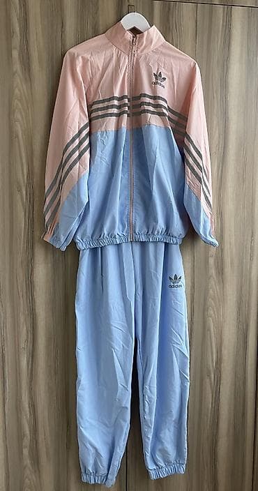 Спортивный костюм, Штаны, Турция, Оверсайз, На молнии, M at lalafo.kg Спортивный костюм, Штаны, Турция, Оверсайз, На молнии, M