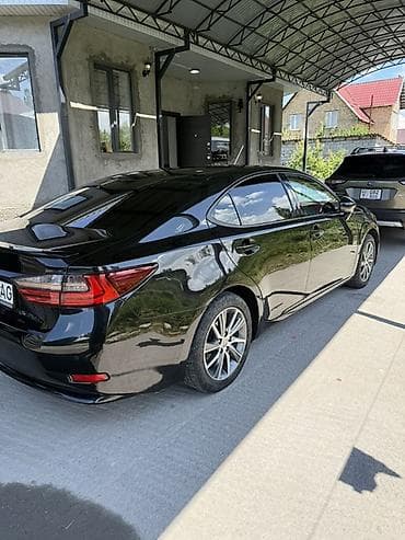 chery arizo: Lexus ES: 2018 г., 2.5 л, Автомат, Гибрид, Седан — 7