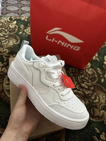 классические туфли мужские: Lining оригинал Брал за 5500с Размер не подошло Размер 41 Город — 3