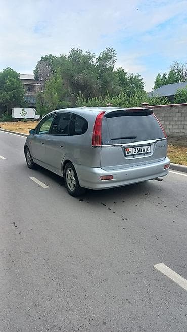 pod: Honda Stream: 2001 г., 2 л, Механика, Бензин, Минивэн — 5