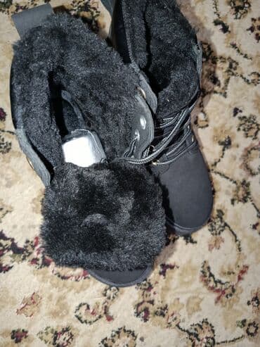 срочно продаю в связи с переездом: Мужские ботинки, 36, Новый, цвет - Черный, Самовывоз — 4