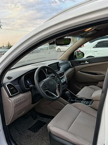 купить tucson: Hyundai Tucson: 2018 г., 2.4 л, Автомат, Бензин, Внедорожник — 6