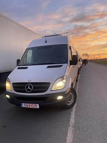 Легкий грузовик, Mercedes-Benz, Б/у