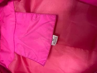 Жаш кыздардын көйнөктөрү: Куртка Деми девочковая 10-11-12 лет. 850 сом — 2