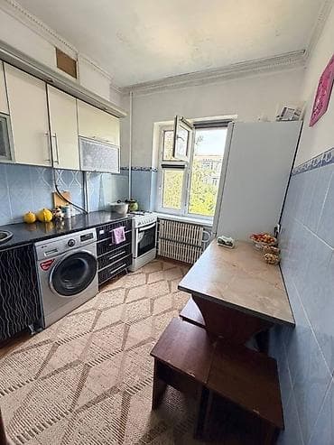 московская фучика: 2 комнаты, 52 м², 105 серия, 4 этаж, Косметический ремонт — 2
