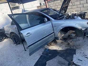 Разбор Volkswagen Passat B5 (седан, серебристый) В наличии элементы