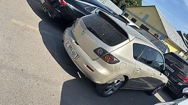 mini cuper: Mazda 3: 2005 г., Хэтчбэк — 5