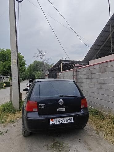 Продажа авто: Volkswagen Golf: 2003 г., 2 л, Механика, Бензин, Хэтчбэк — 8