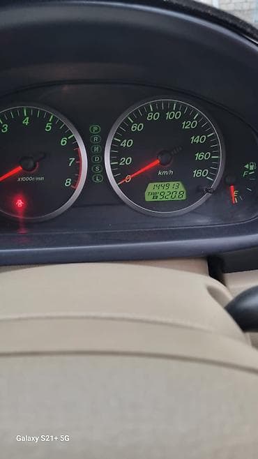 honda stirim: Mazda Verisa: 2003 г., Автомат, Бензин, Хэтчбэк — 9