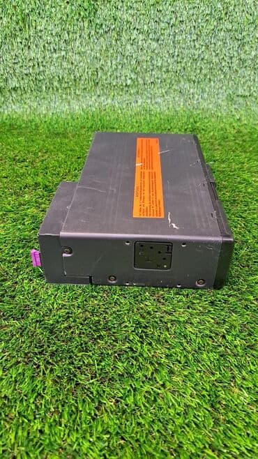 e46: CD Чейнджер CD Changer BMW E46 E53 Оригинальный номер: 6512 ——— В — 3